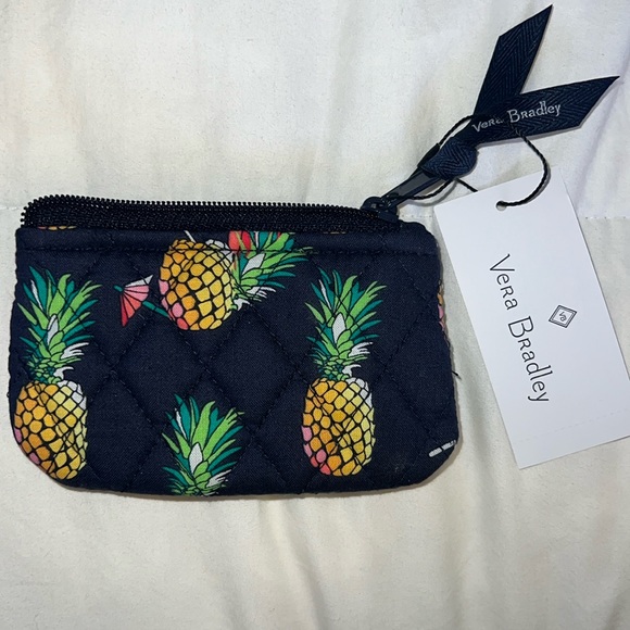 Vera Bradley coin purse - Picture 1 of 2